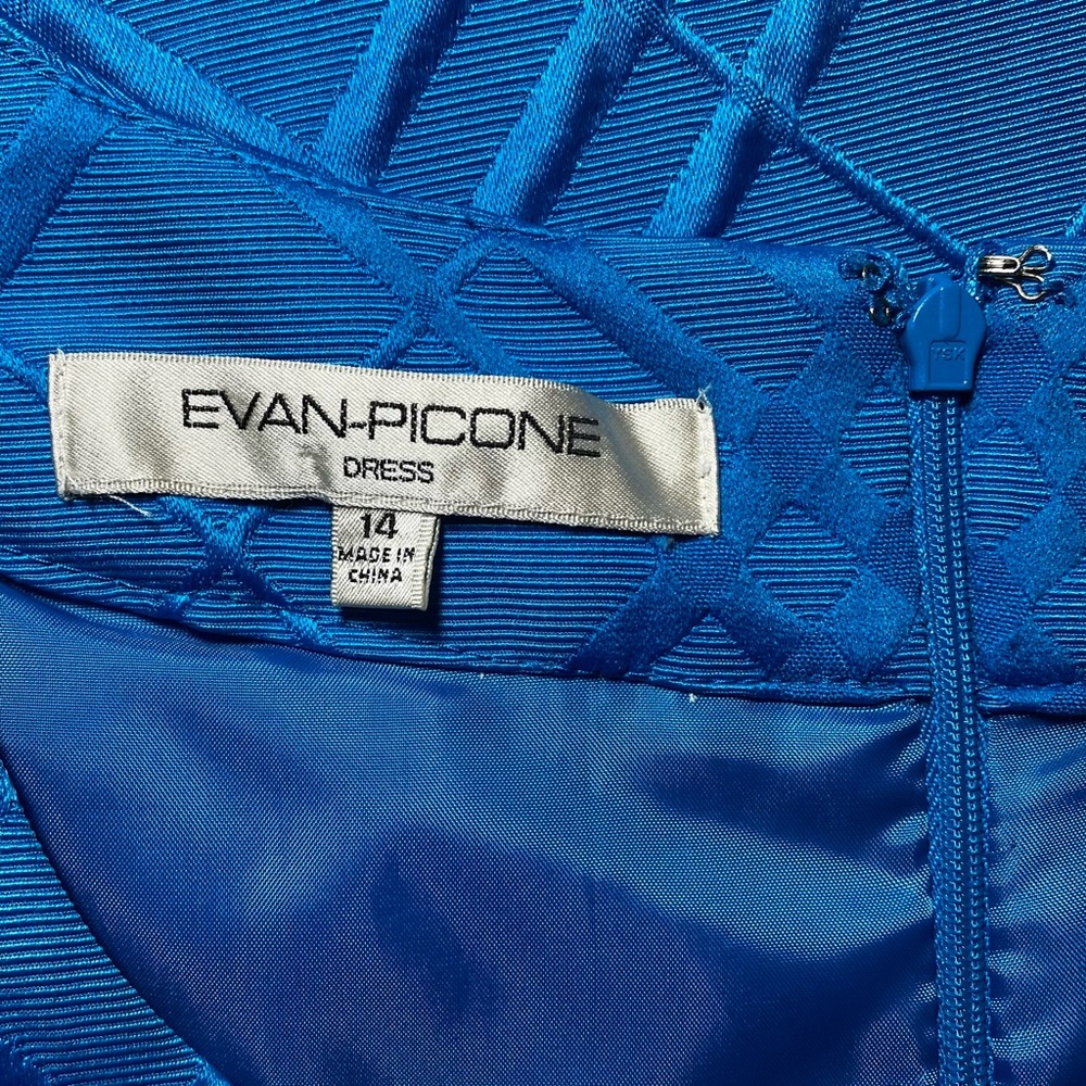 Evan Picone Women’s Midi Dress with Bra Strap Holder. Size 14 Blue - Picture 6 of 7